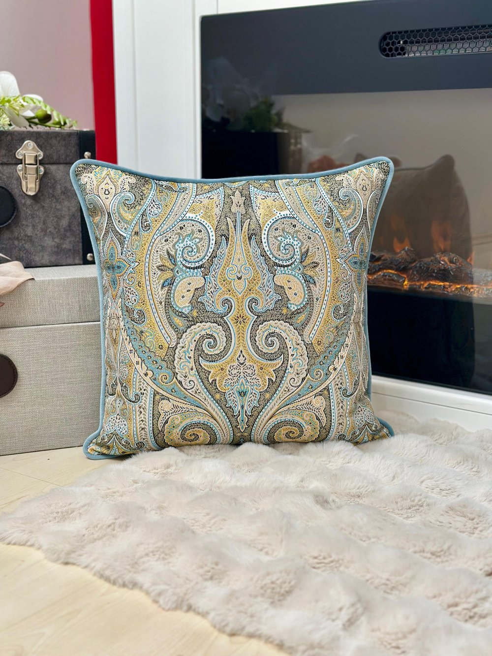Etro Model Şal Desenli Mavi Dekoratif Kırlent