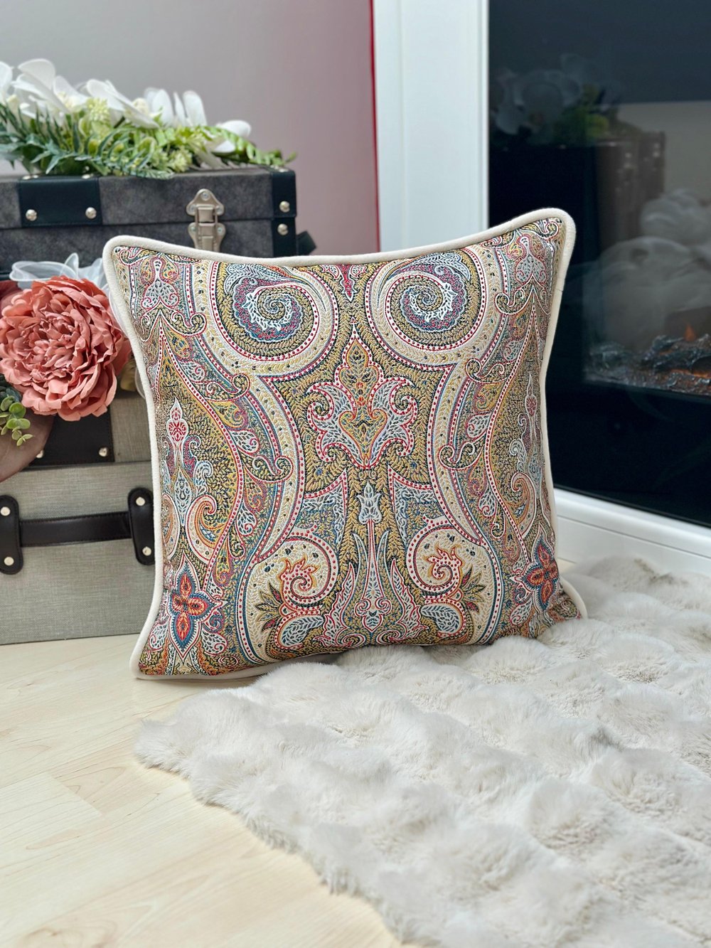 Etro Model Şal Desenli Pembe Dekoratif Kırlent