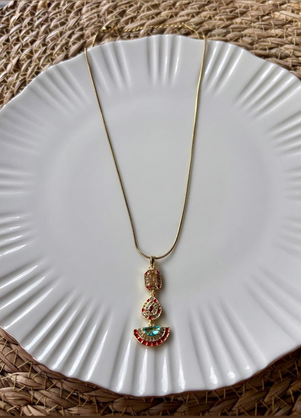 Çelik Kırmızı Çakra Kolye