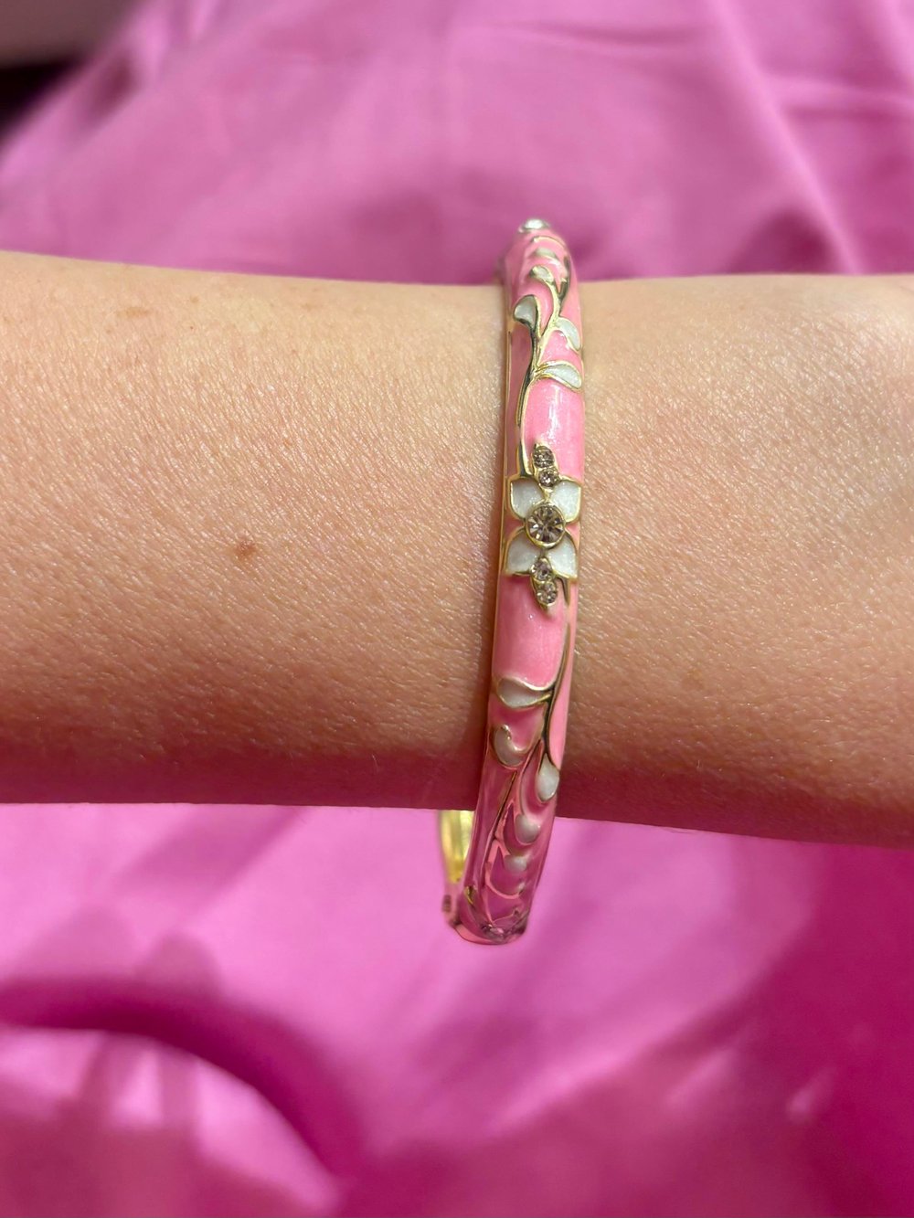 Pembe Mineli Bileklik