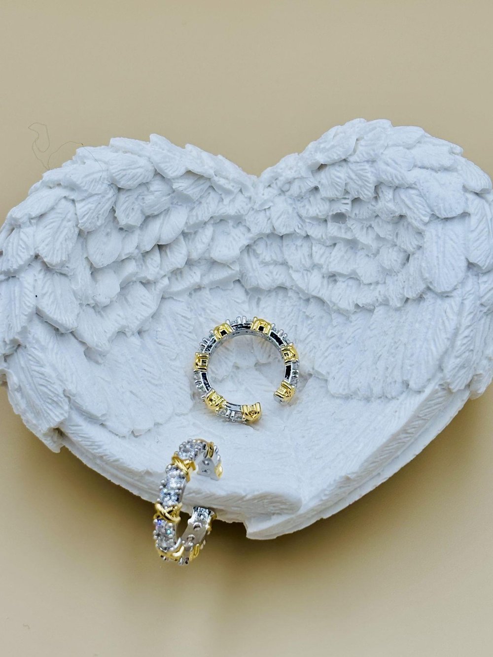 Taşlı Earcuff