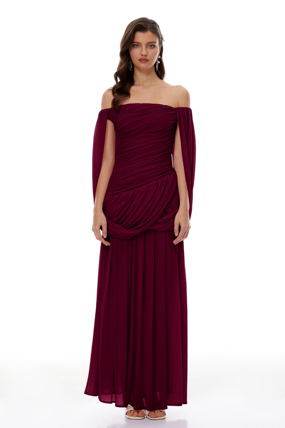 Drape Detaylı Bordo Pelerinli Uzun Elbise