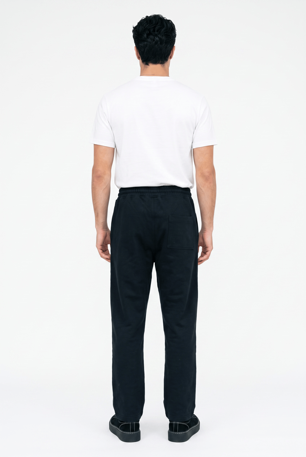 Noir Essential Jogger