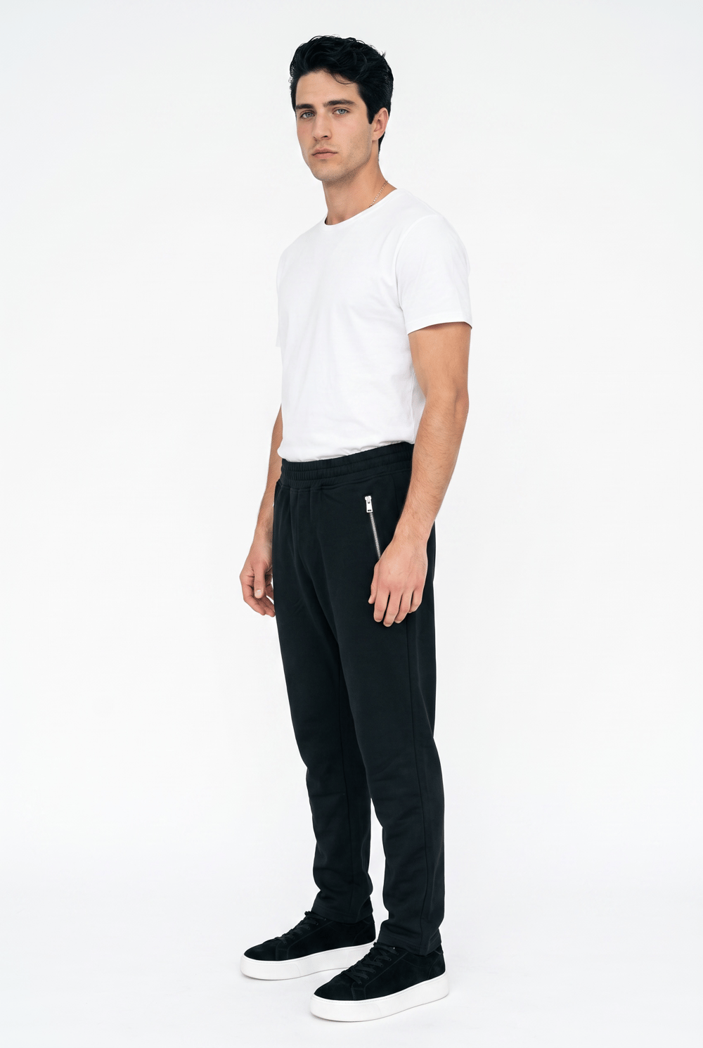 Noir Essential Jogger