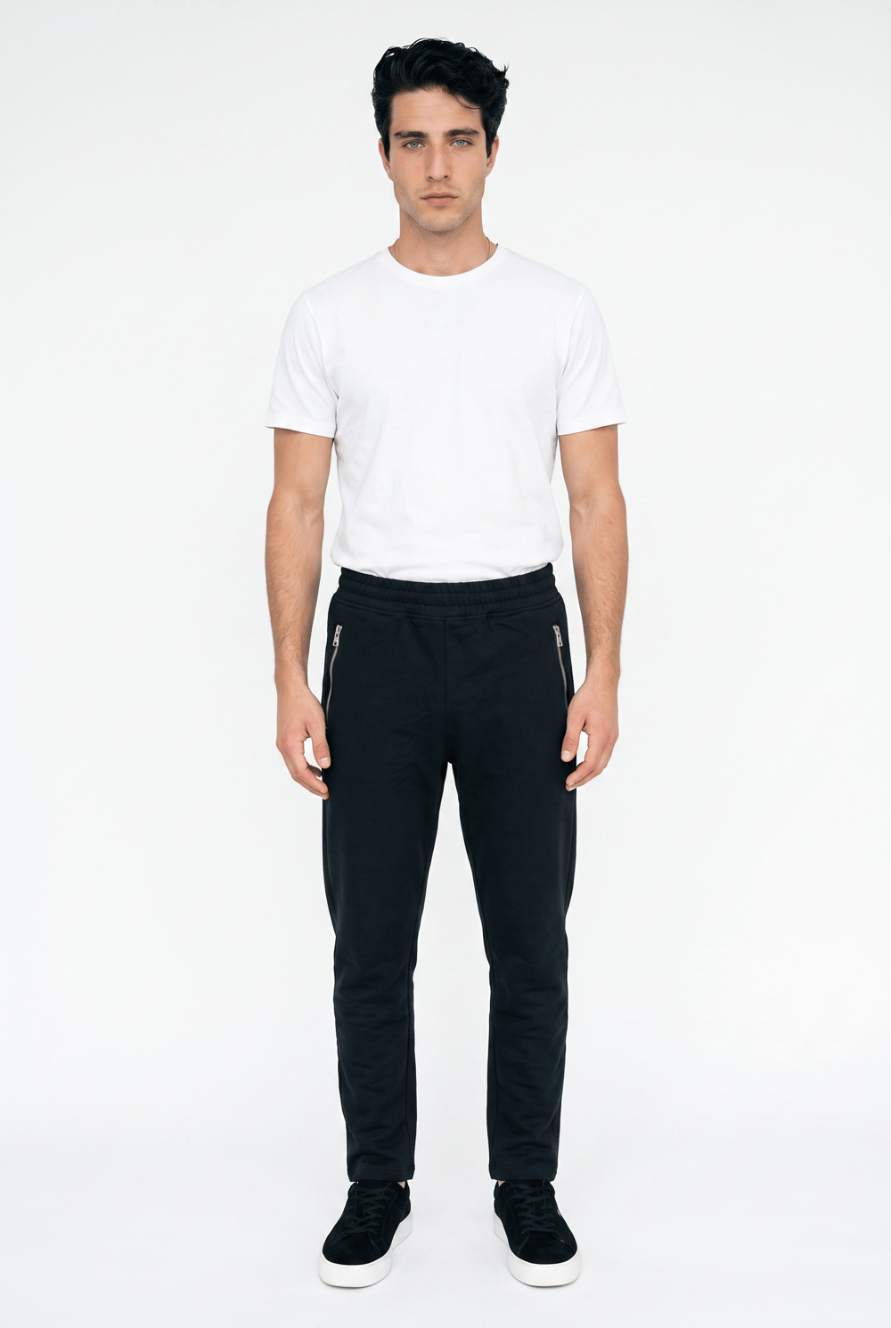 Noir Essential Jogger