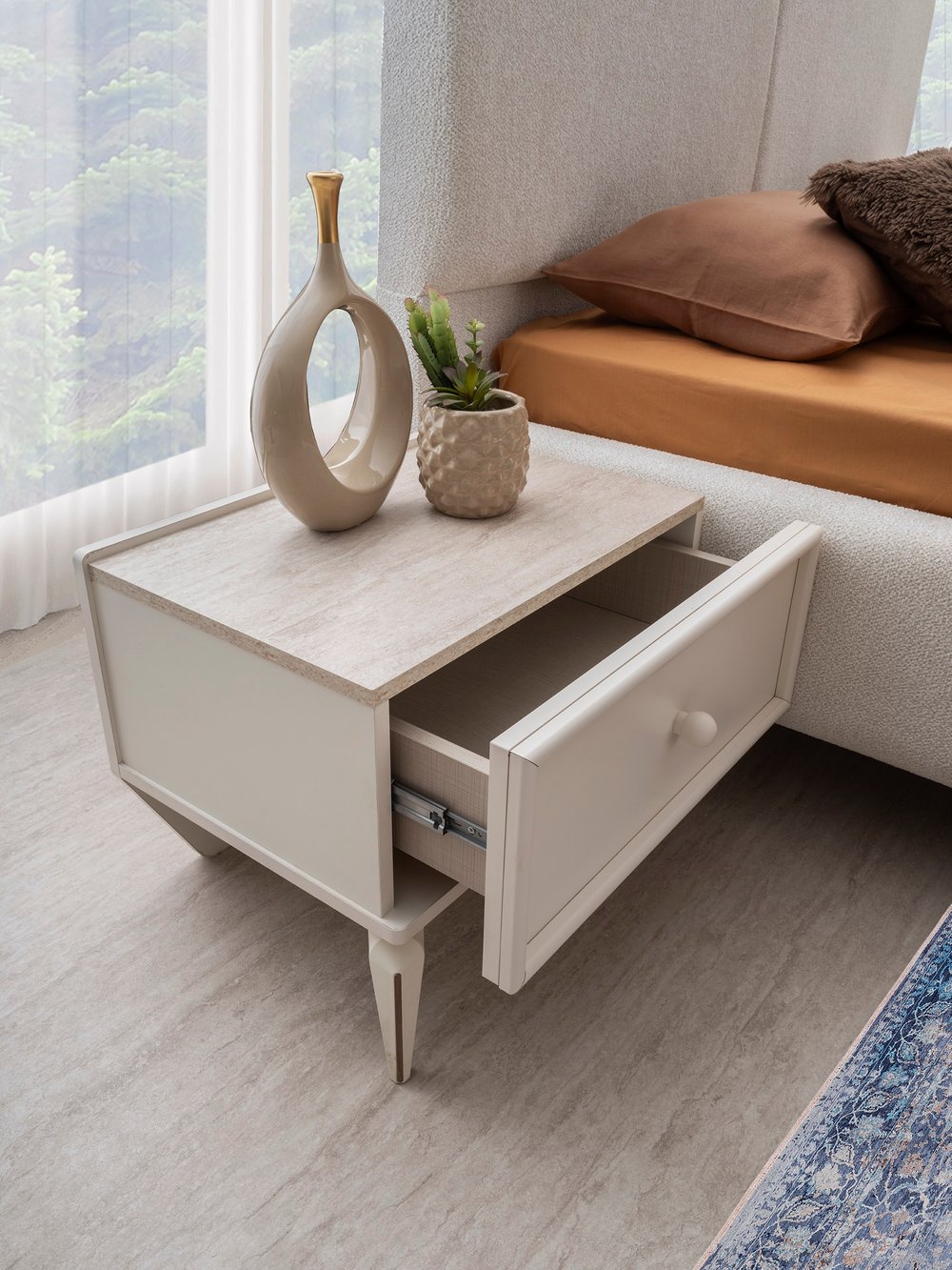 Evart E112 Petra Komodin Tek