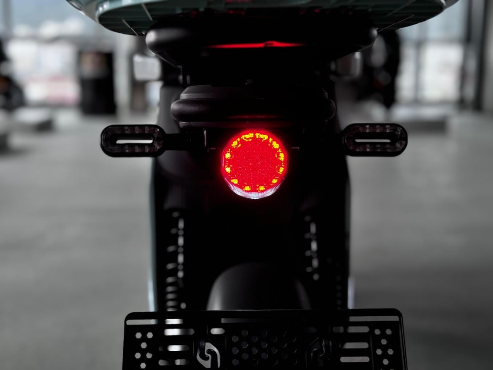 Roadpecker Inno 9 Lıte Renkli Elektrikli Motor