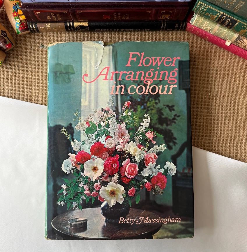 Flower Arranging in Colour