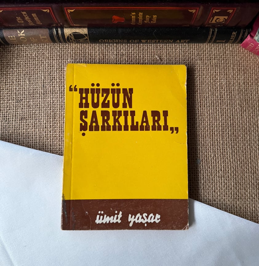 Ümit Yaşar Oğuzcan’dan İmzalı ve İthaflı, Hüzün Şarkıları