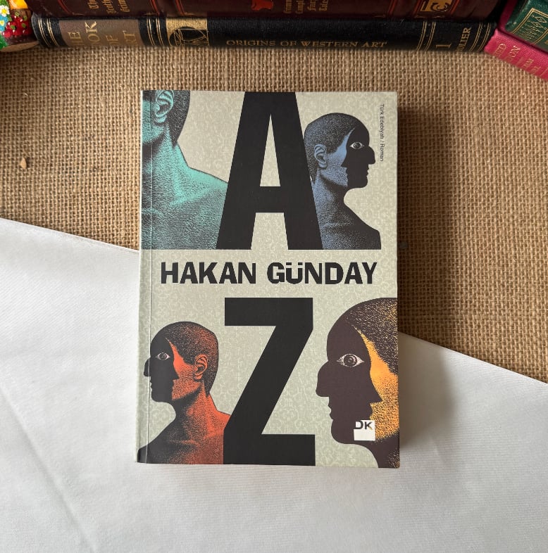 Yazarından ve İllüstratöründen İmzalı, İmzalı Az - Hakan Günday
