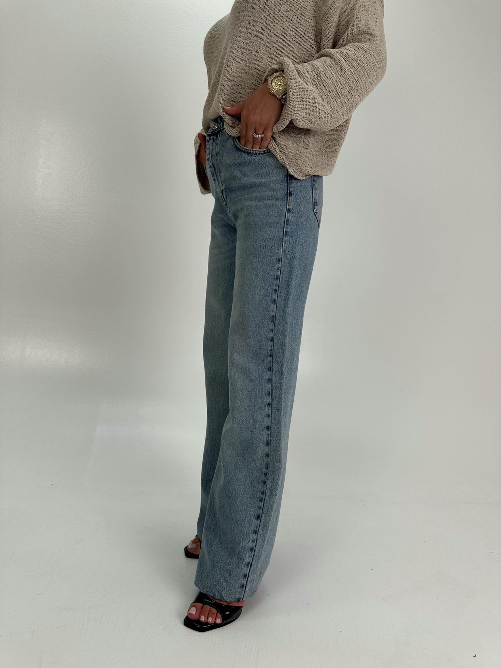 YIKMALI  KESİK PAÇA STRAİGHT JEAN