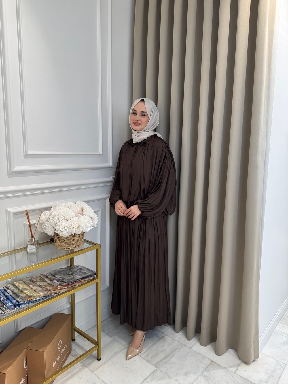 ALMARWAH Saten Etek Takım Kahverengi