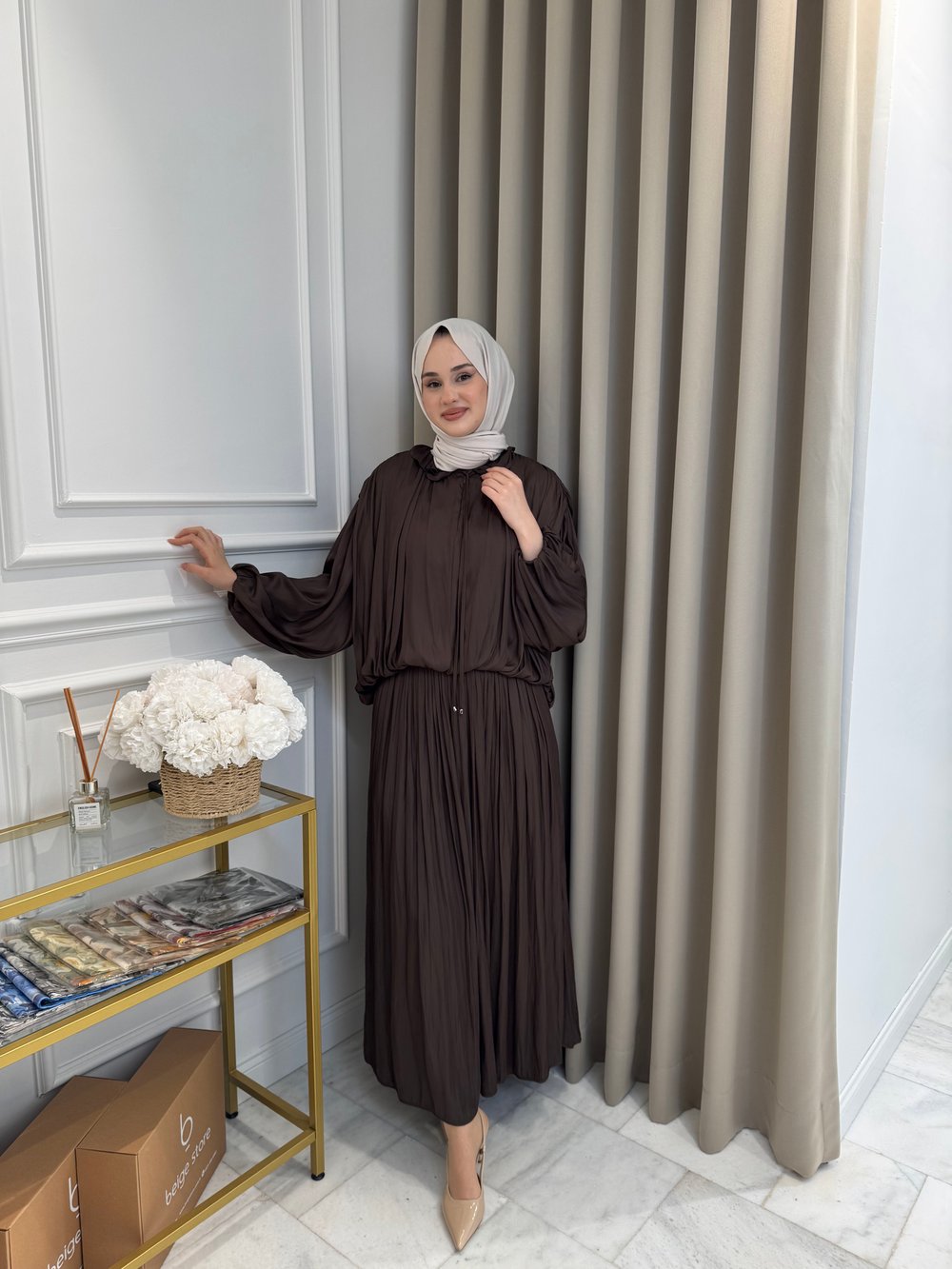 ALMARWAH Saten Etek Takım Kahverengi