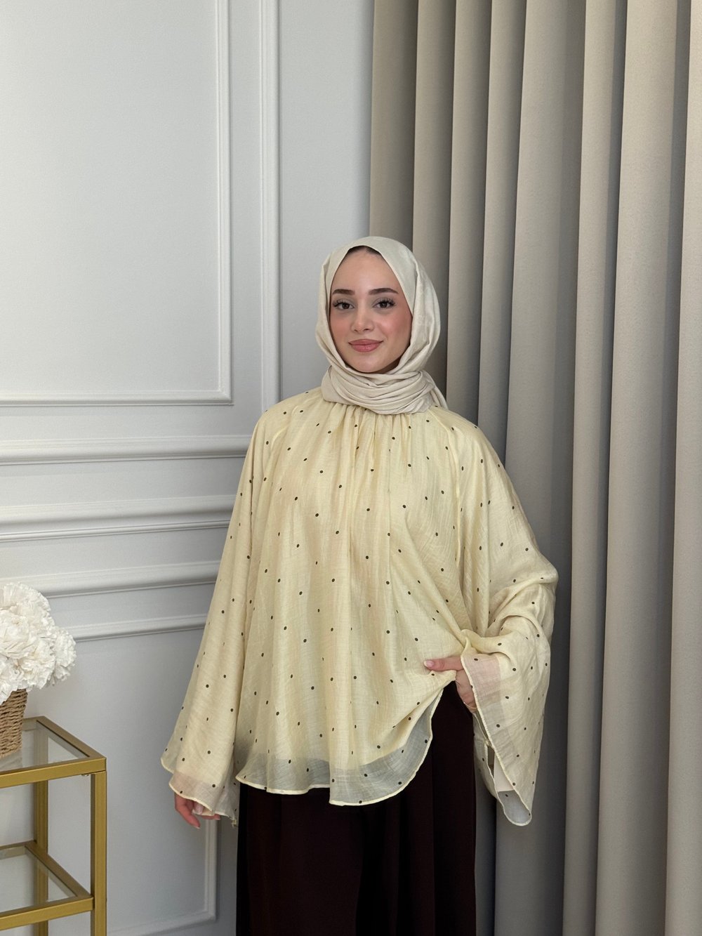 Emily Bluz Sarı