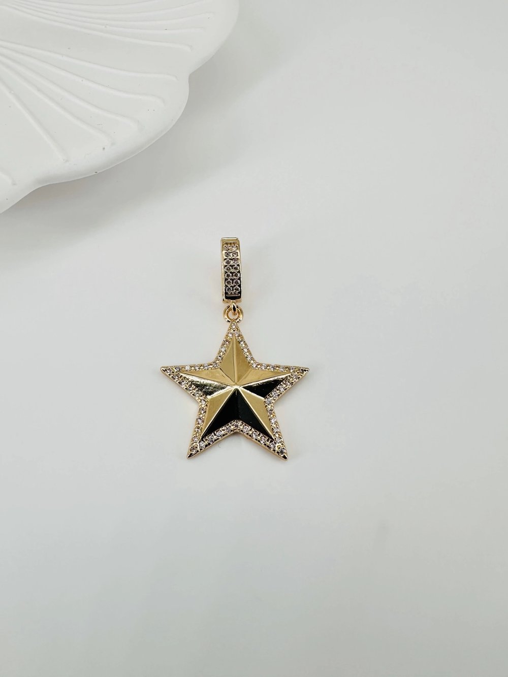 Ajda Charm