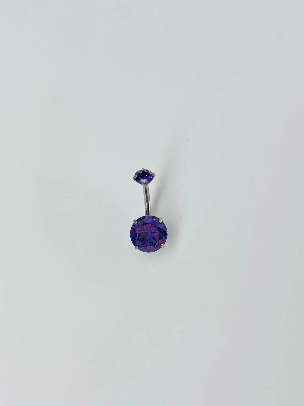 Mor Taşlı Göbek Piercing