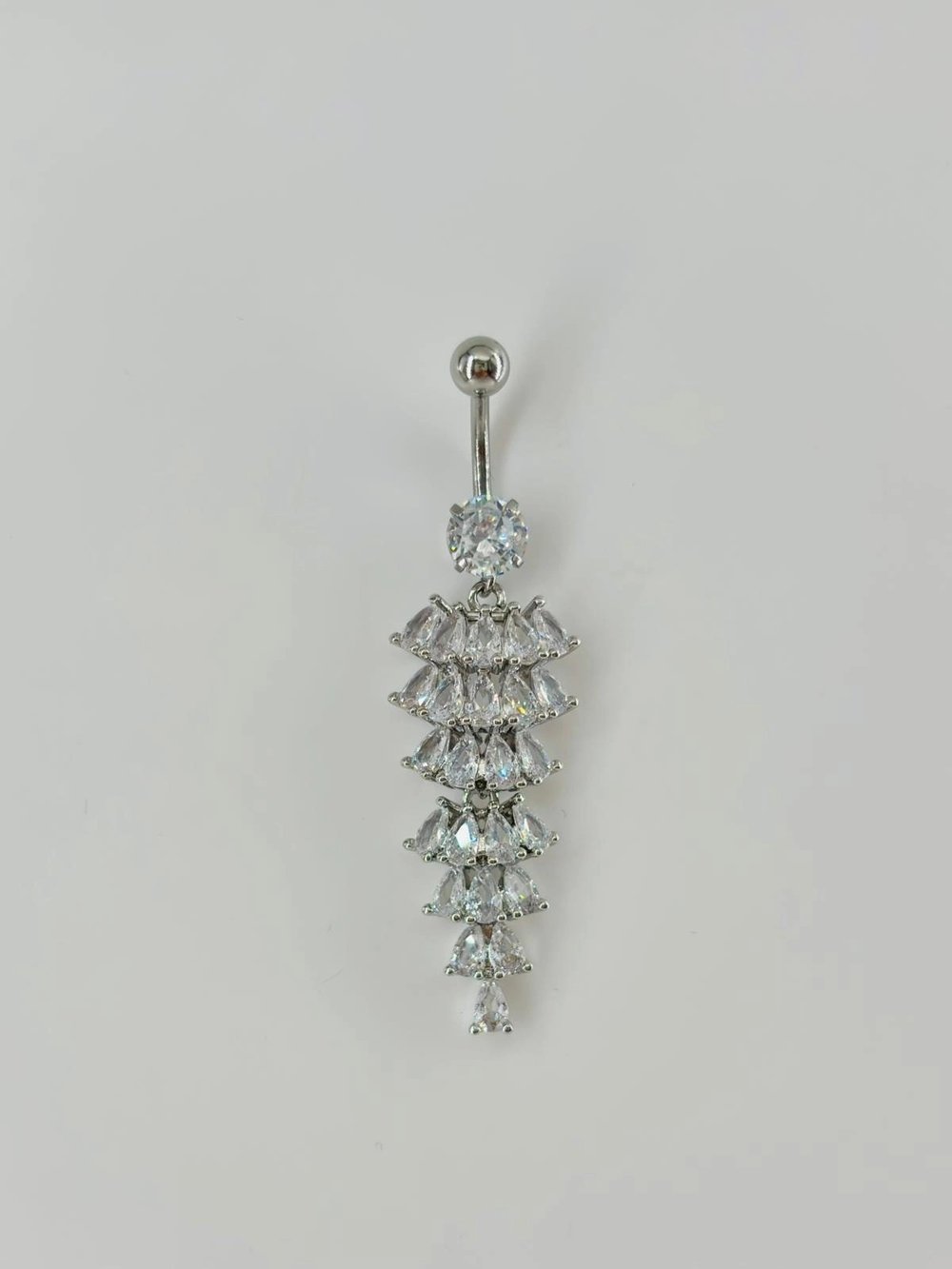 Sallantılı Göbek Piercing