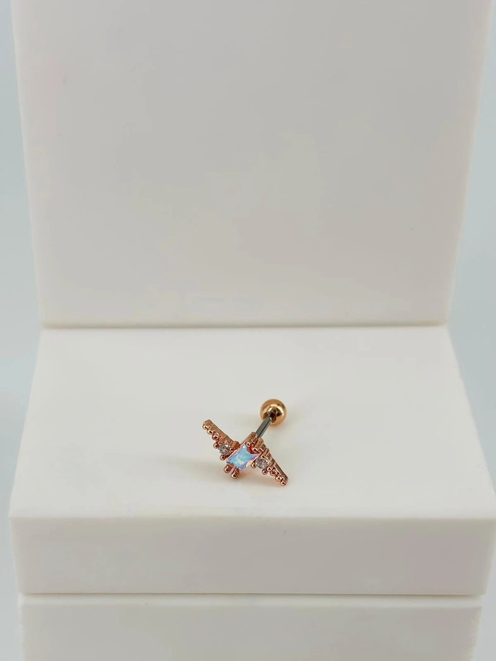 Tragus Kıkırdak Küpesi