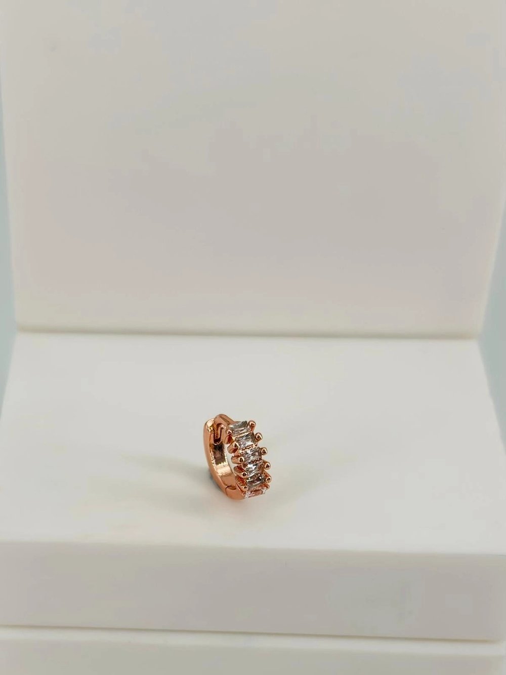 Tragus Kıkırdak Küpesi