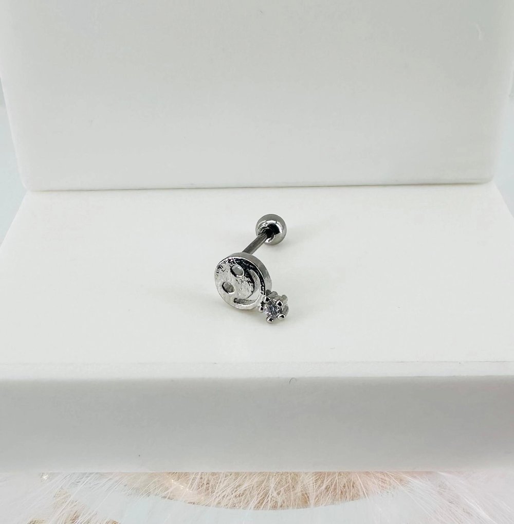 Tragus Kıkırdak Küpesi