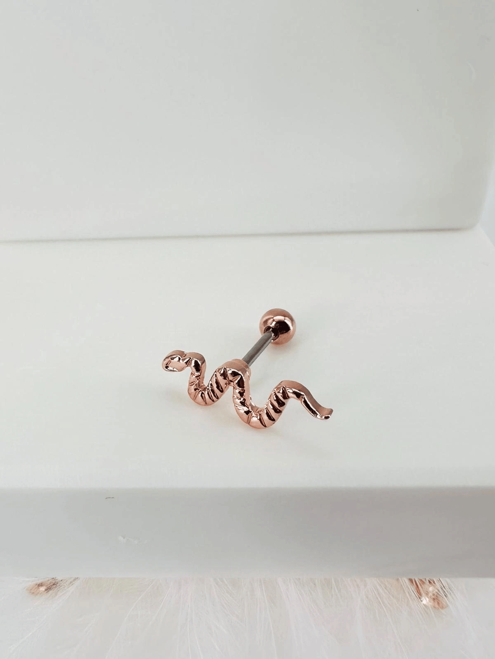 Tragus Kıkırdak Küpesi