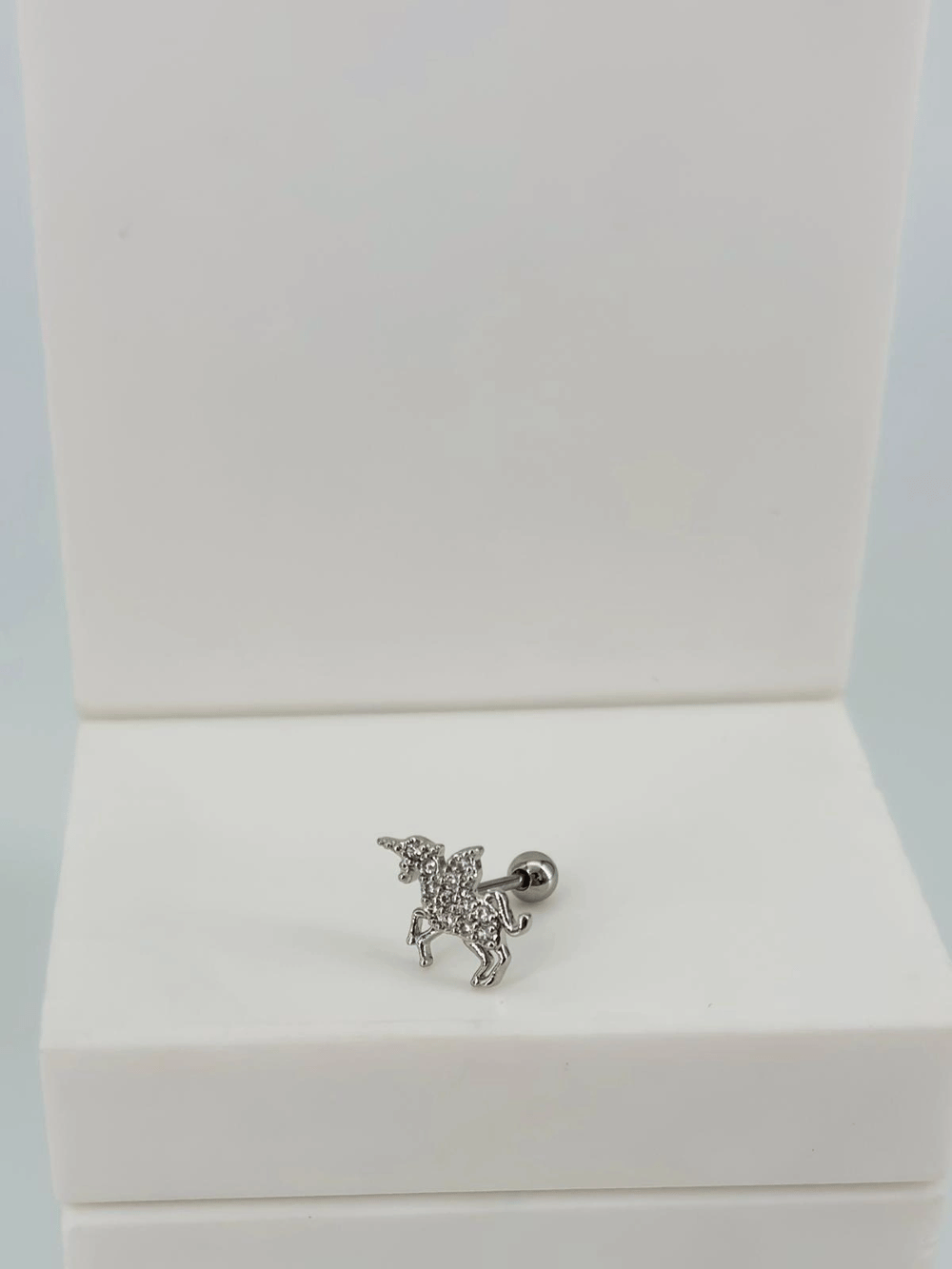 Tragus Kıkırdak Küpesi