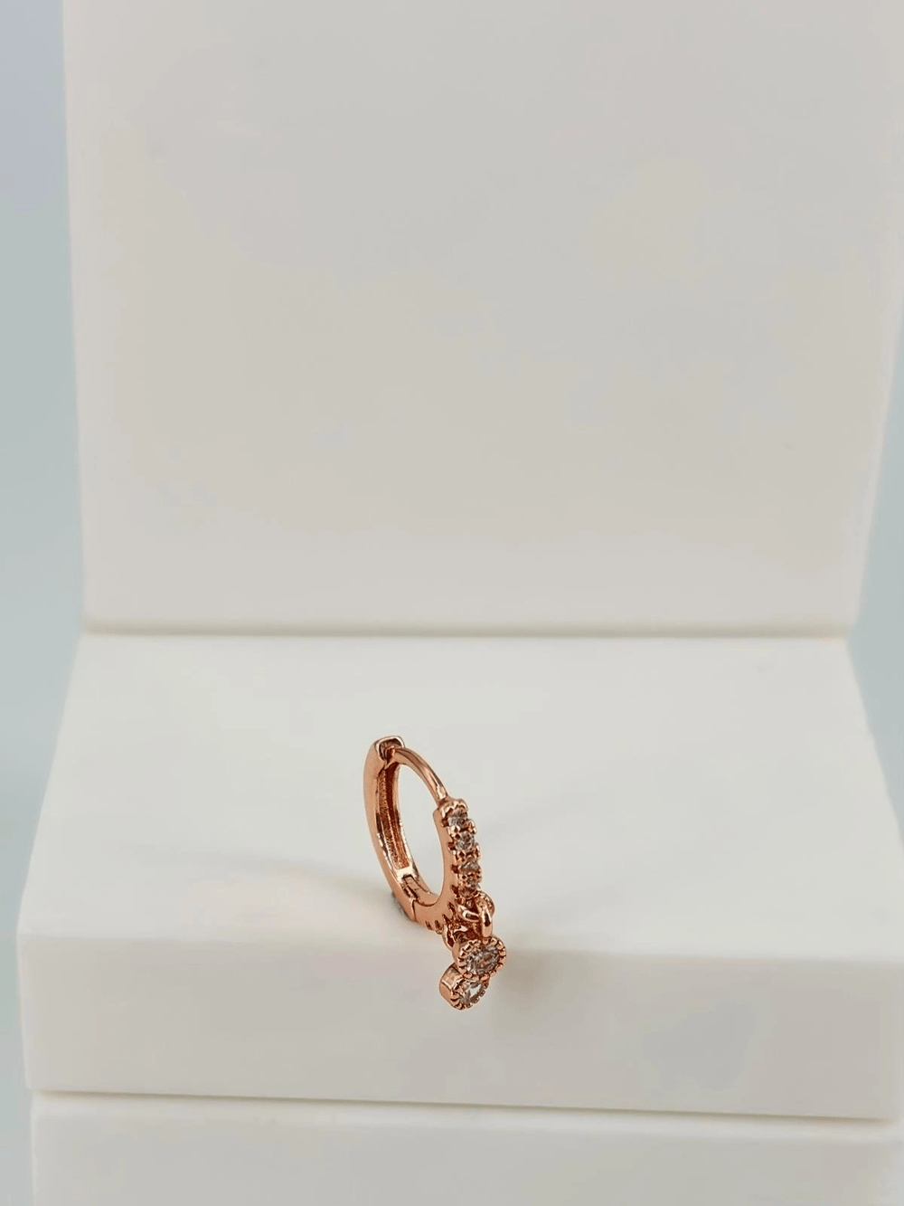 Tragus Kıkırdak Küpesi
