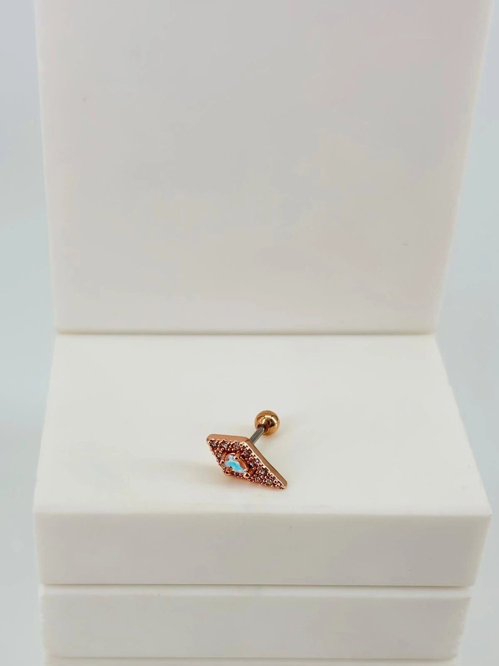 Tragus Kıkırdak Küpesi