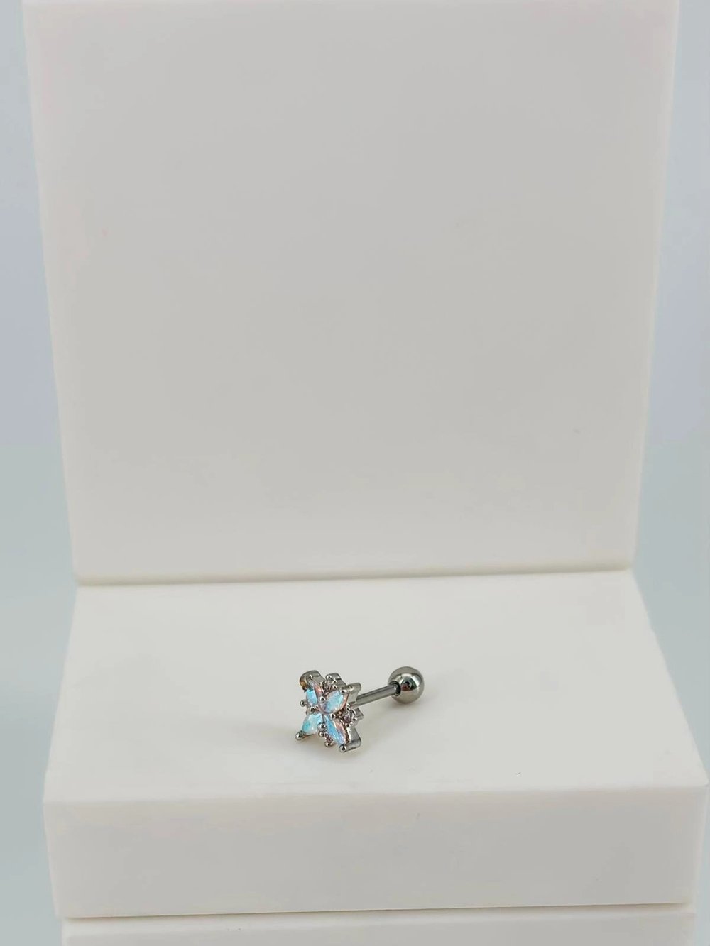 Tragus Kıkırdak Küpesi