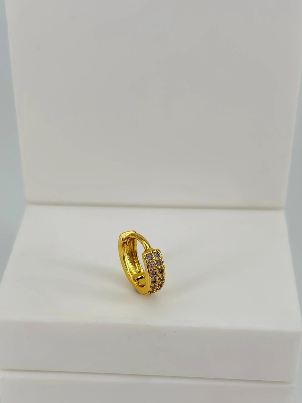 Tragus Kıkırdak Küpesi