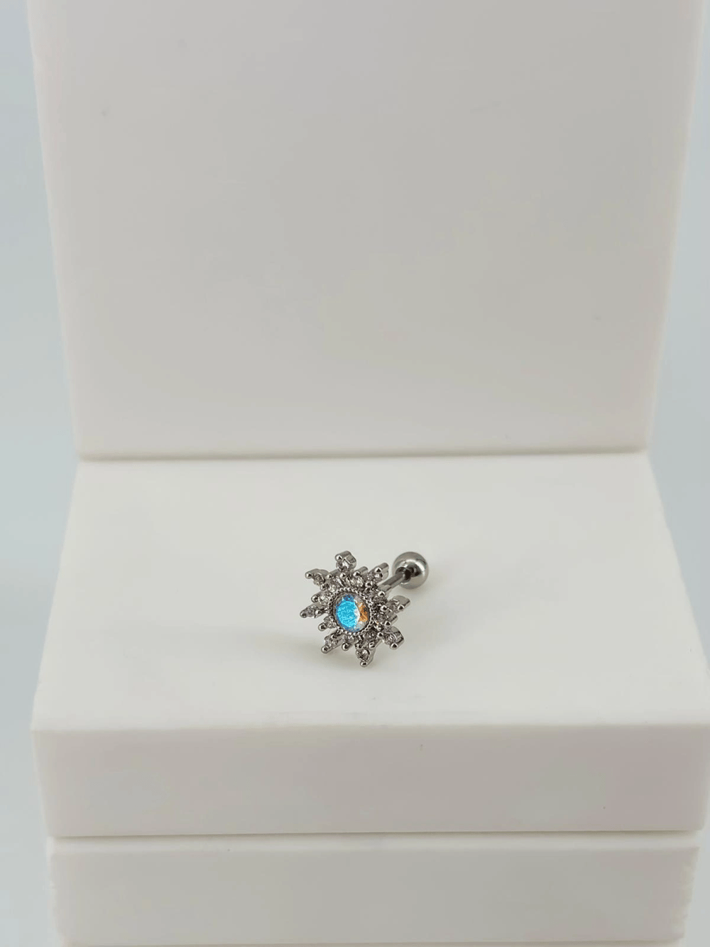 Tragus Kıkırdak Küpesi