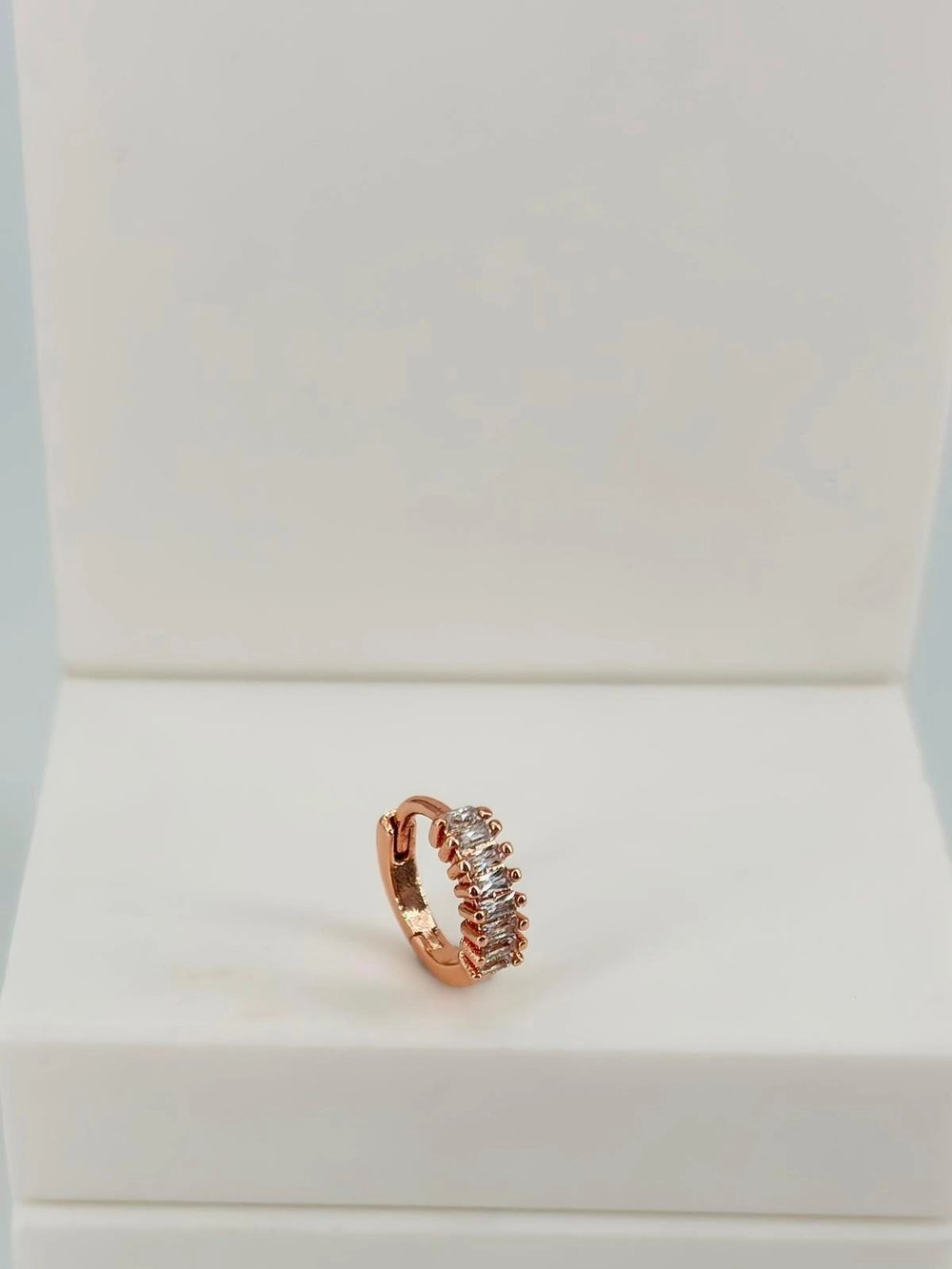 Tragus Kıkırdak Küpesi