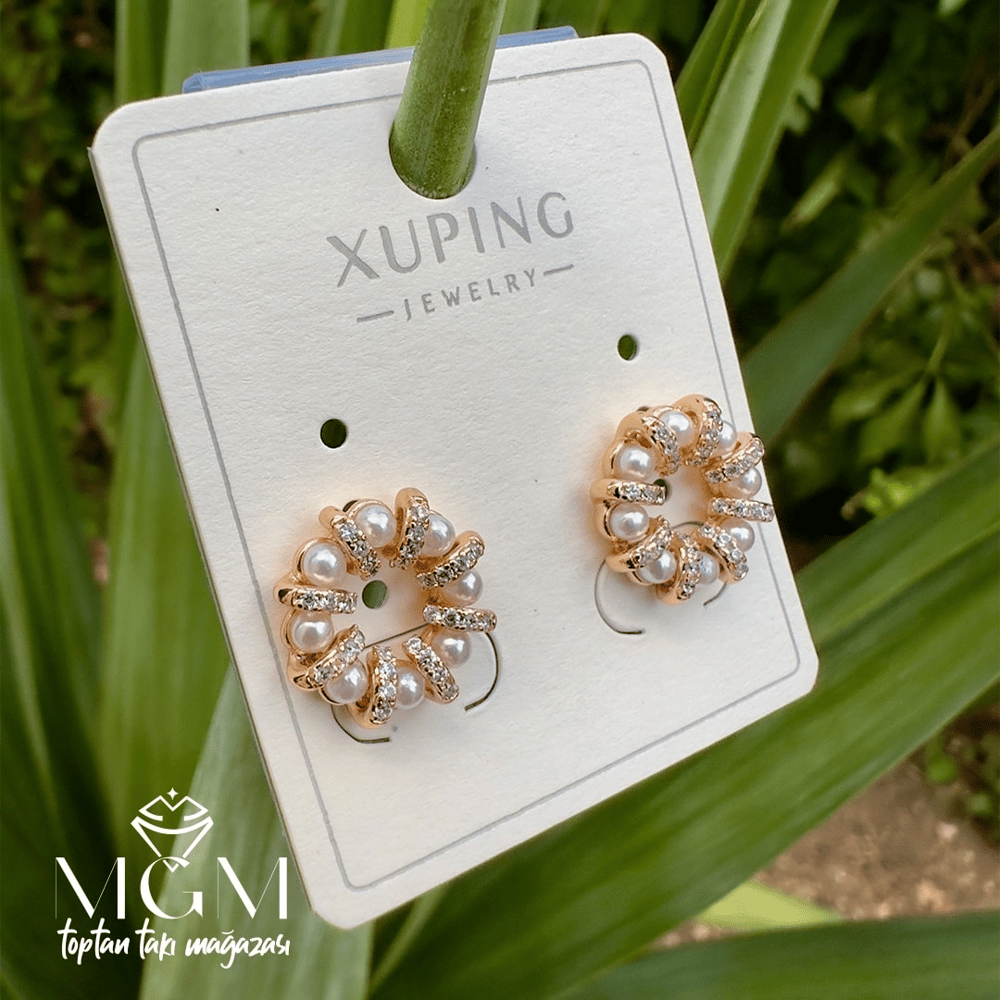Xuping Taşlı İnci Detaylı Küpe