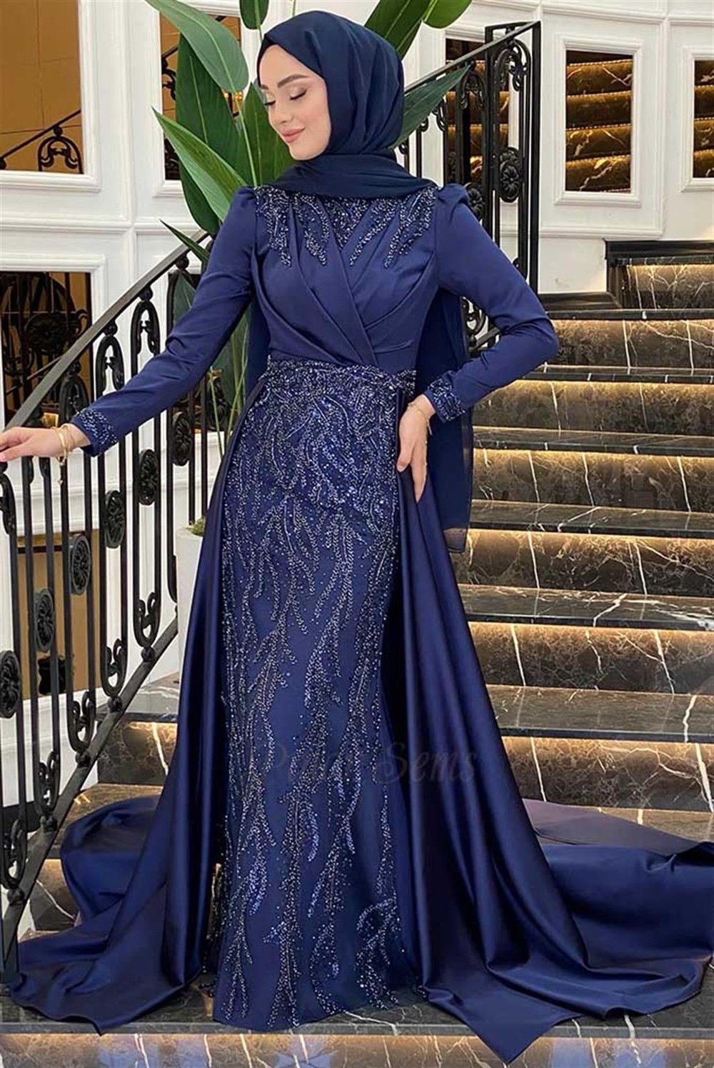 Pınar Şems Hafsa Abiye Lacivert