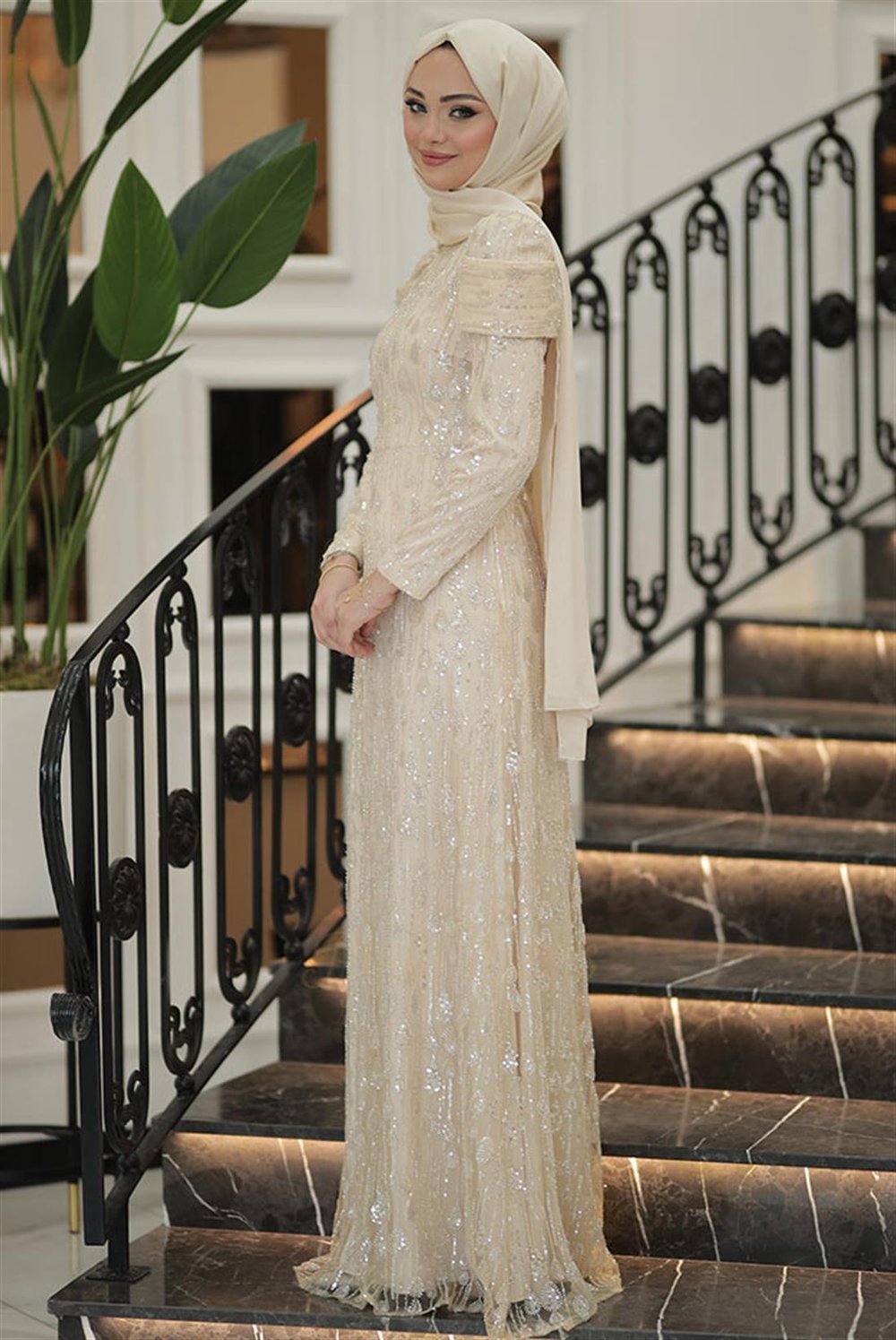 Pınar Şems Damla Abiye Gold