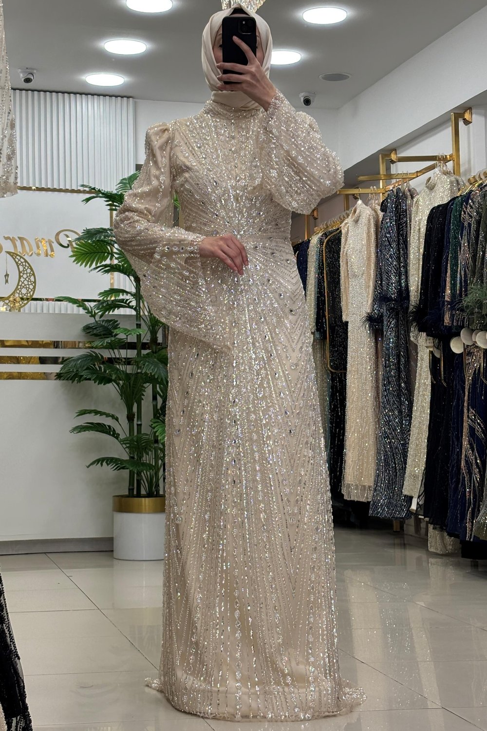Pınar Şems Seyran Abiye Gold