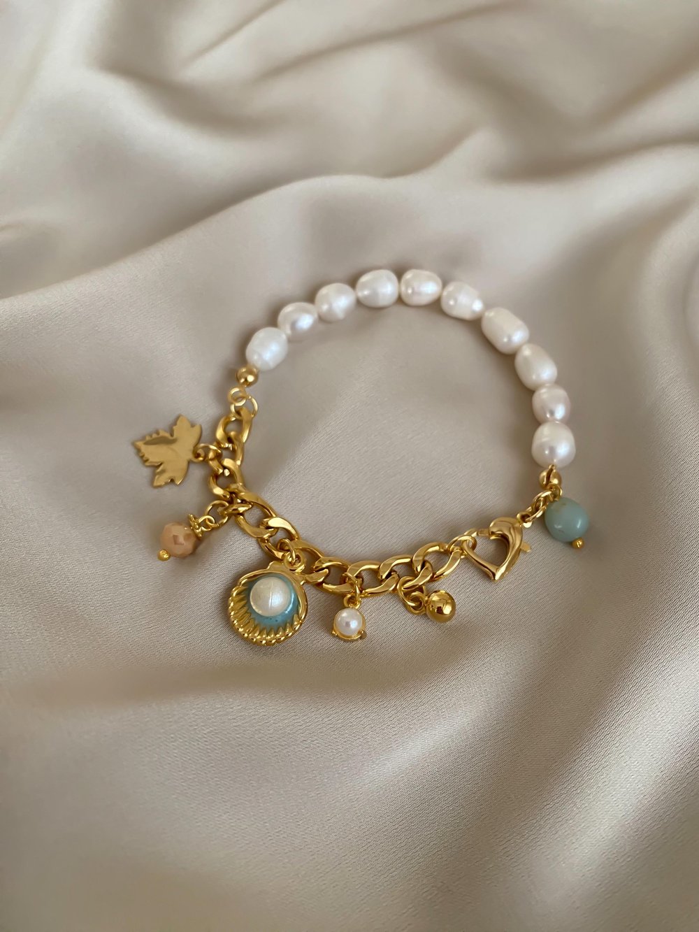 İstiridye Charm Barok İnci Bileklik