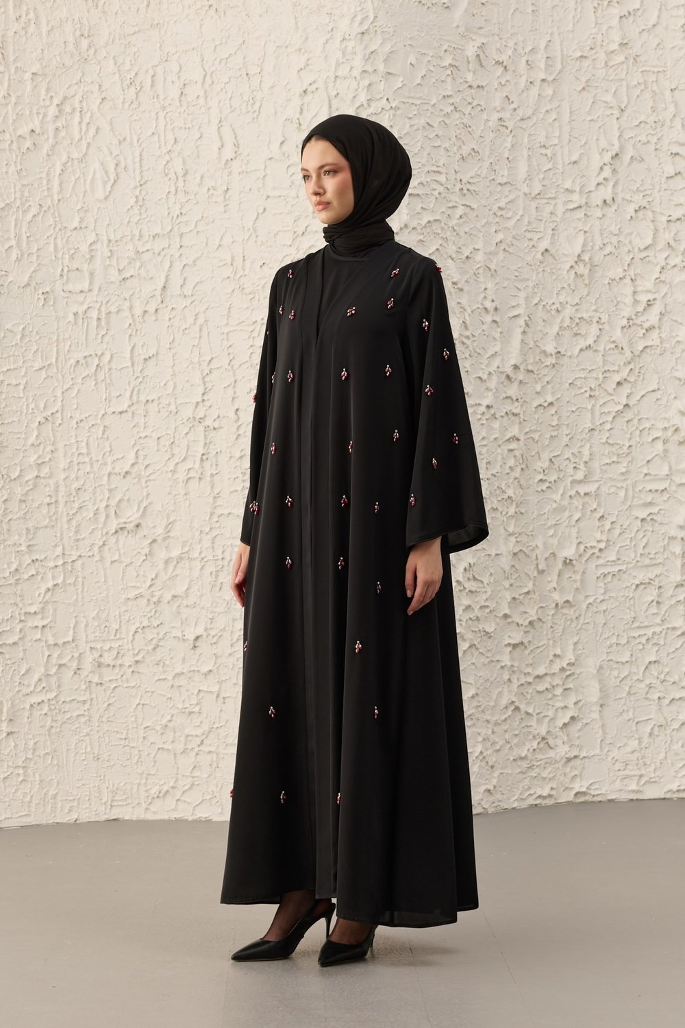 Bordo Lal Abaya