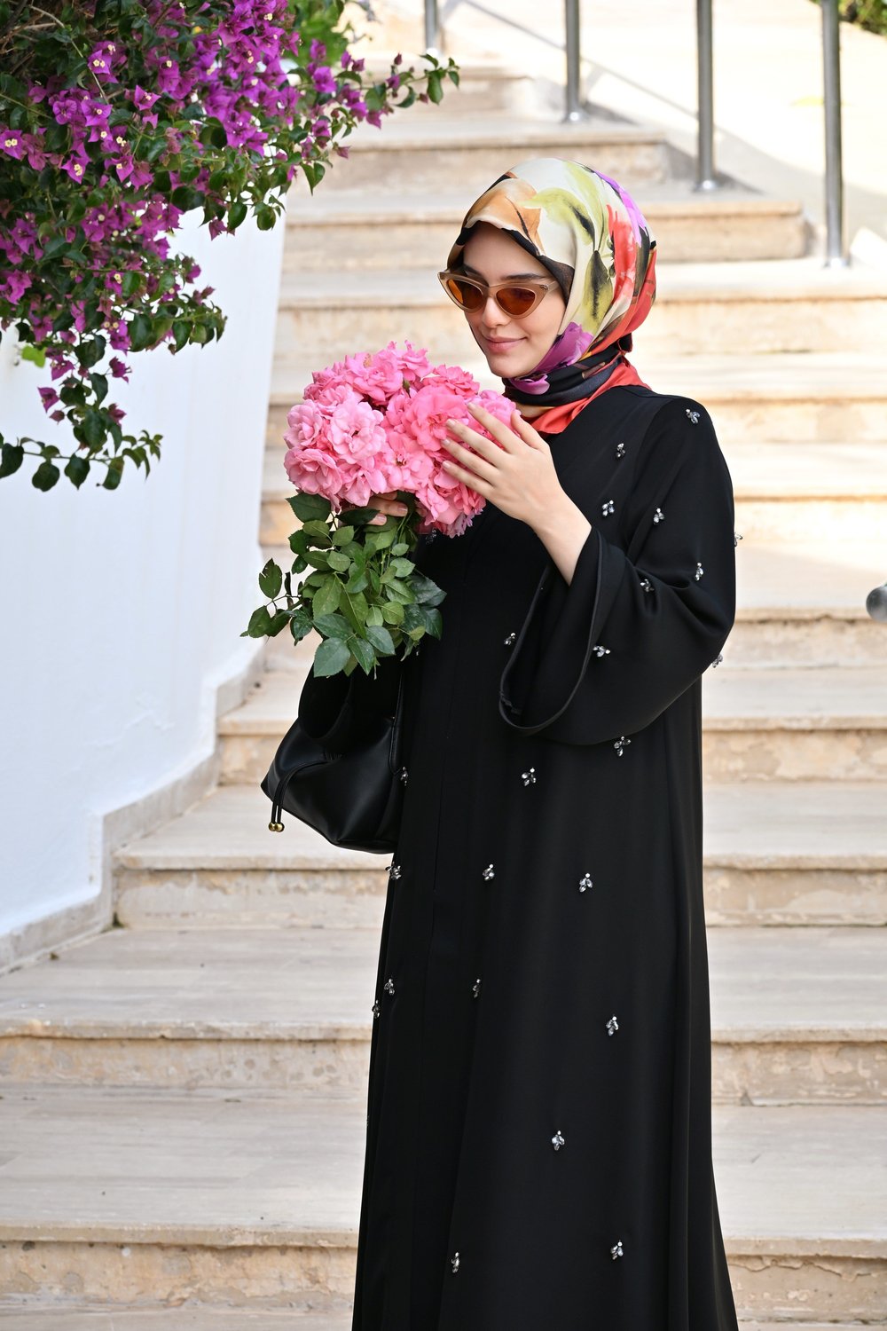 Gümüş Lal Abaya