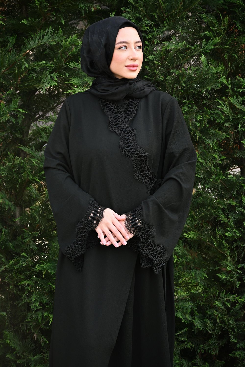 Miraç Dantel İşlemeli Tek Parça Pratik Namaz Elbisesi