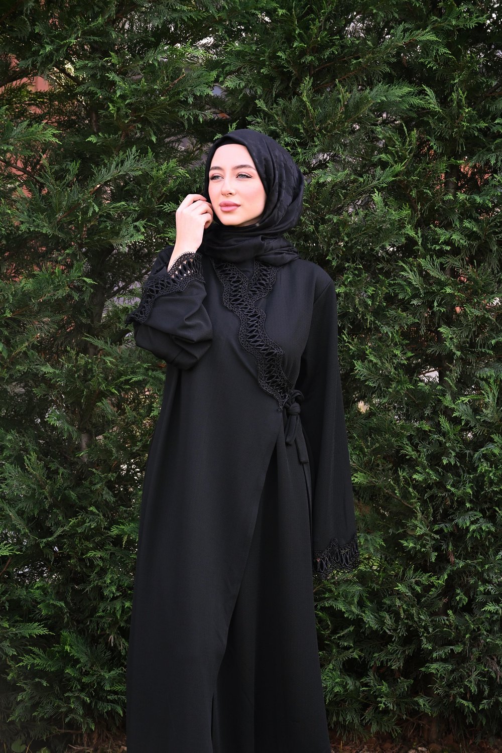 Miraç Dantel İşlemeli Tek Parça Pratik Namaz Elbisesi