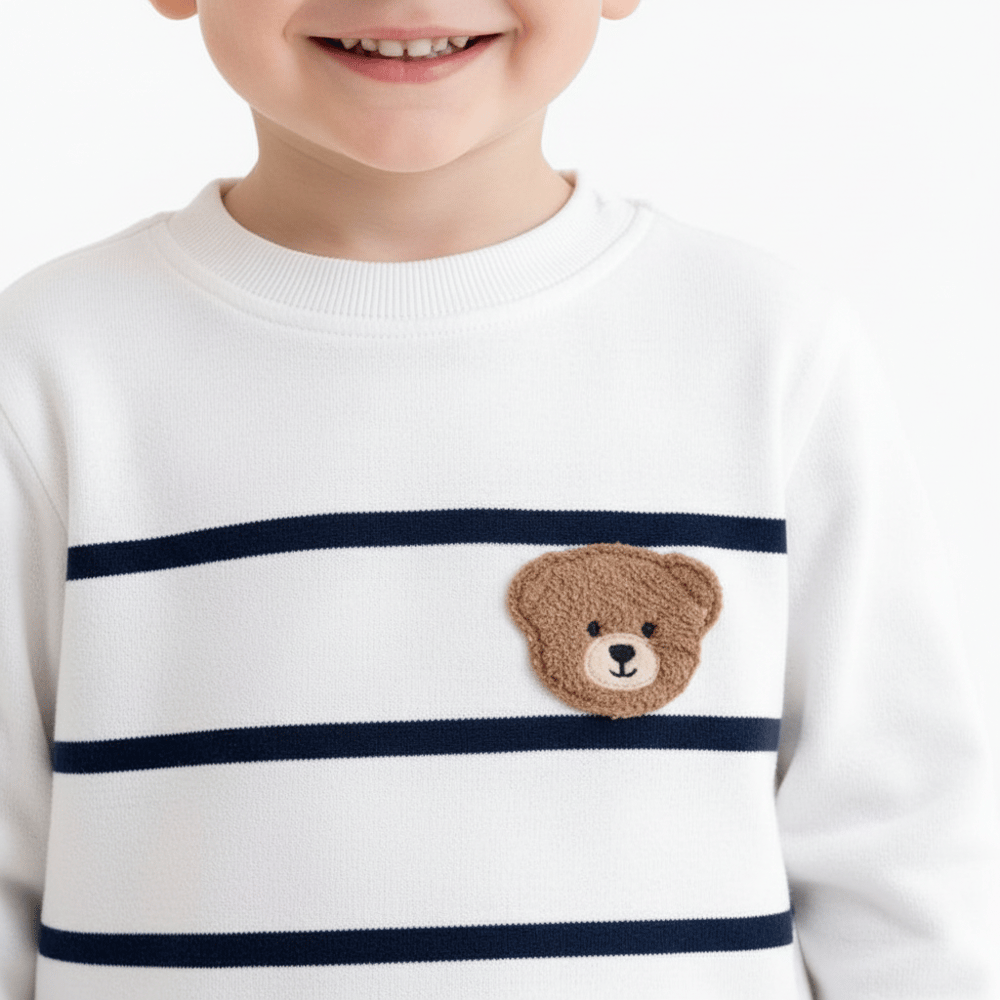 Çizgili Sweatshirt ve Lacivert Eşofman Takımı