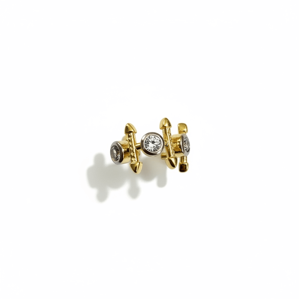 Earcuff Sıkıştırmalı Çelik Kıkırdak Küpe 3 Tek Taşlı Ok Figürlü Altın Renk         