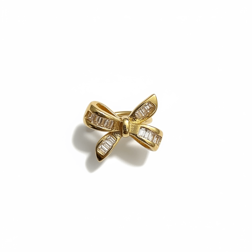 Earcuff Sıkıştırmalı Pirinç Kıkırdak Küpe Baget Taşlı Fiyonk  Altın Renk         