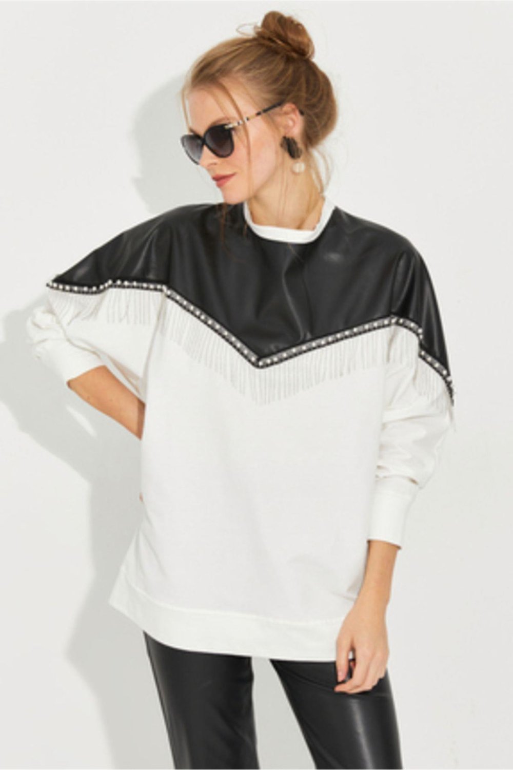 Kadın Beyaz Suni Deri Bloklu Sweatshirt PKA806