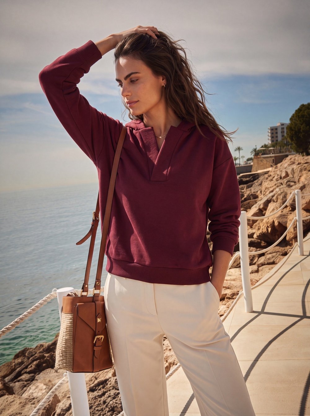 Bordo Kapüşonlu V Yaka Sweatshirt