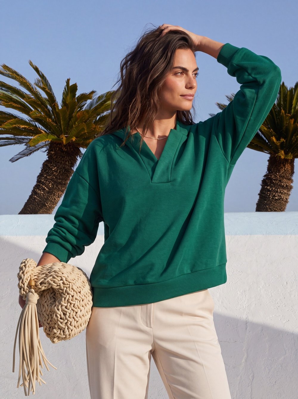 Yeşil Kapüşonlu V Yaka Sweatshirt