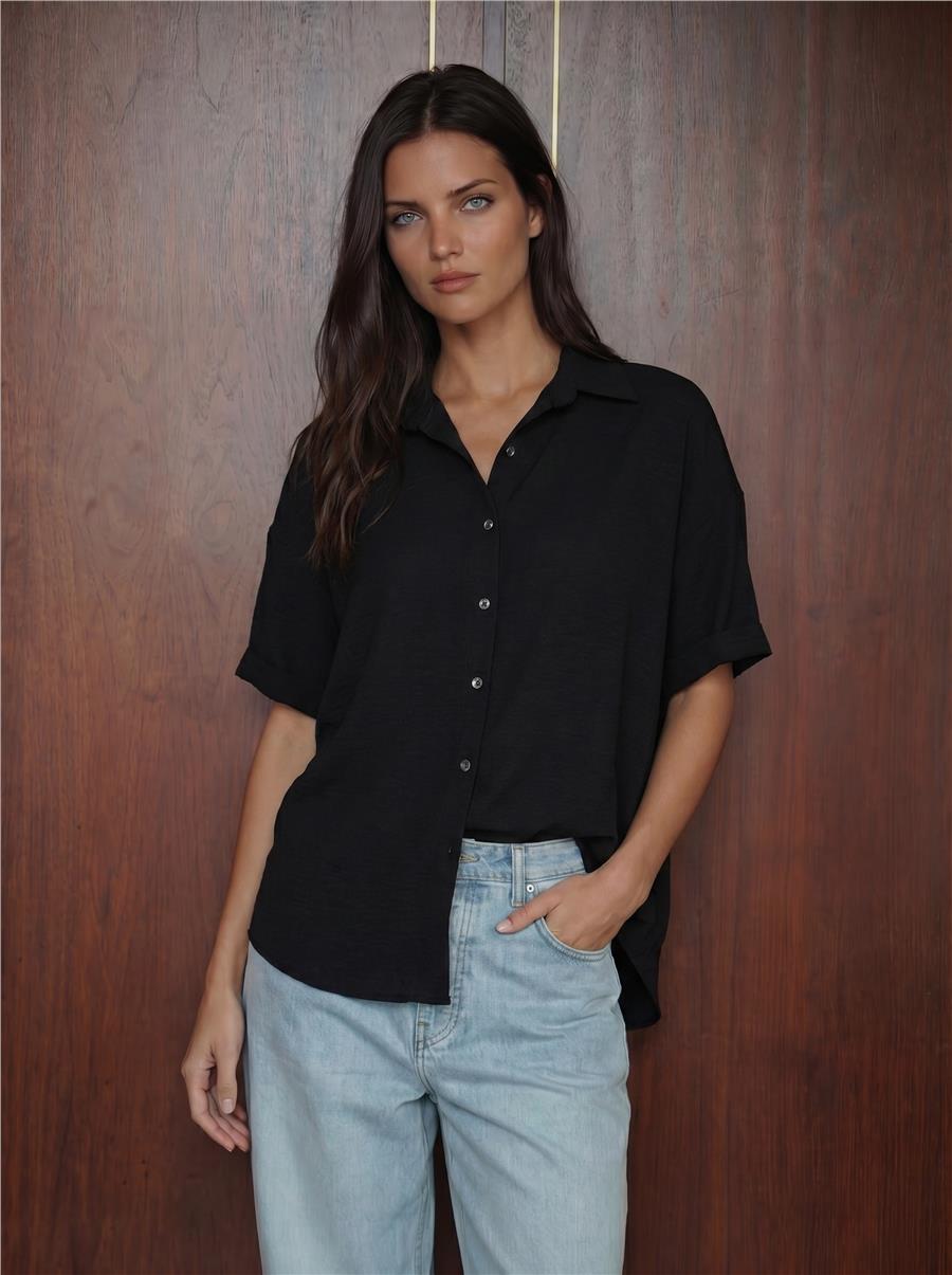 Siyah Oversize Kısa Kol Gömlek