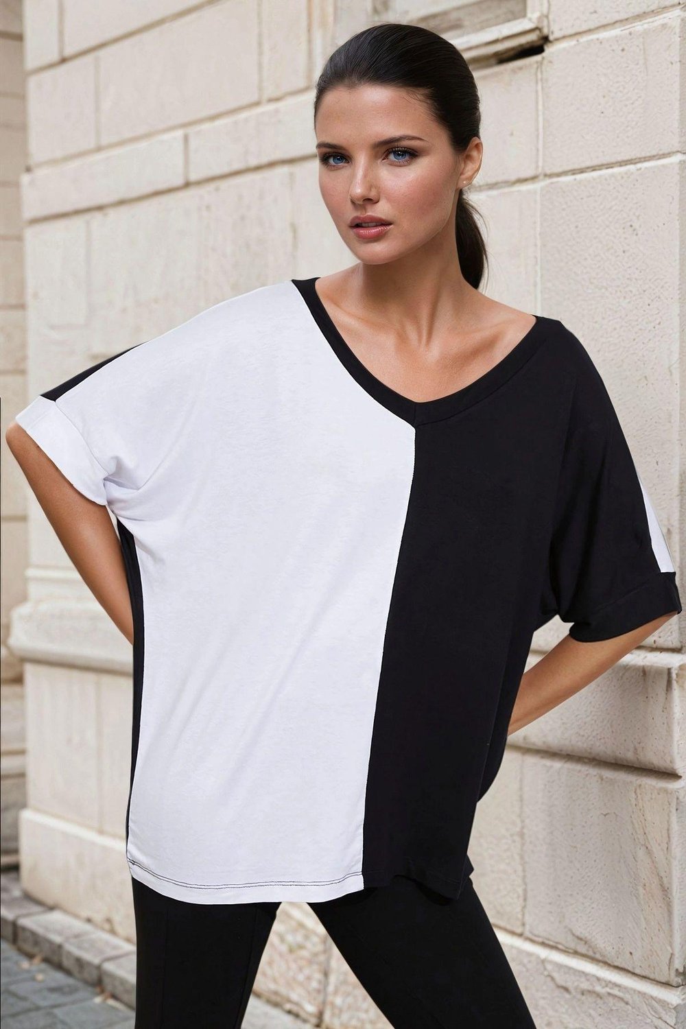 siyah-renk-bloklu-bluz-651df8.jpg