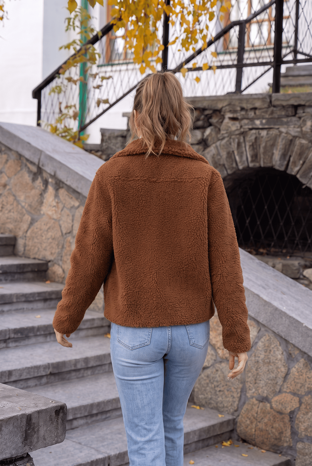 TABA PELUŞ MONT2